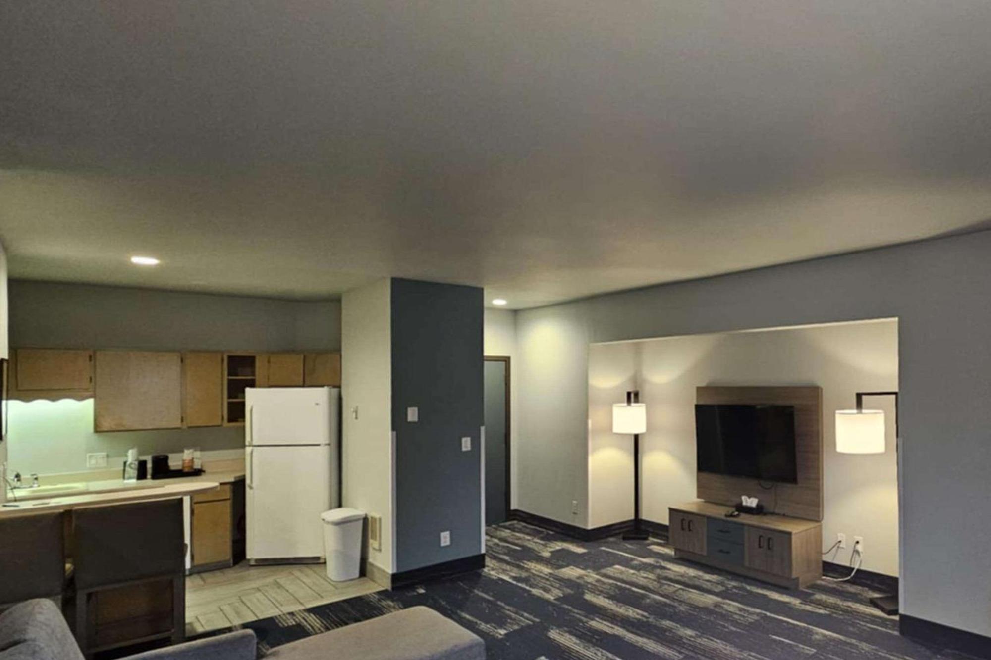 Edgewater Inn And Suites, Ascend Hotel Collection Coos Bay Bagian luar foto
