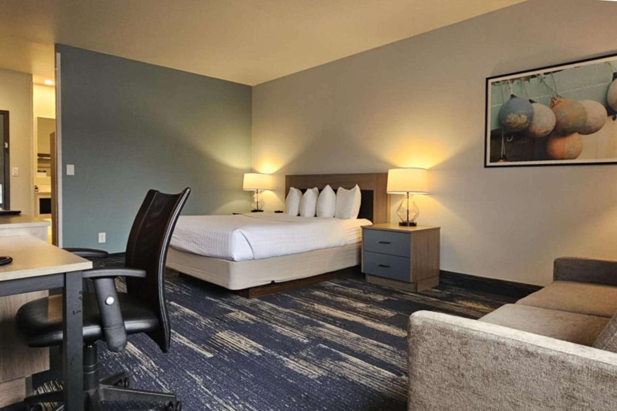 Edgewater Inn And Suites, Ascend Hotel Collection Coos Bay Bagian luar foto
