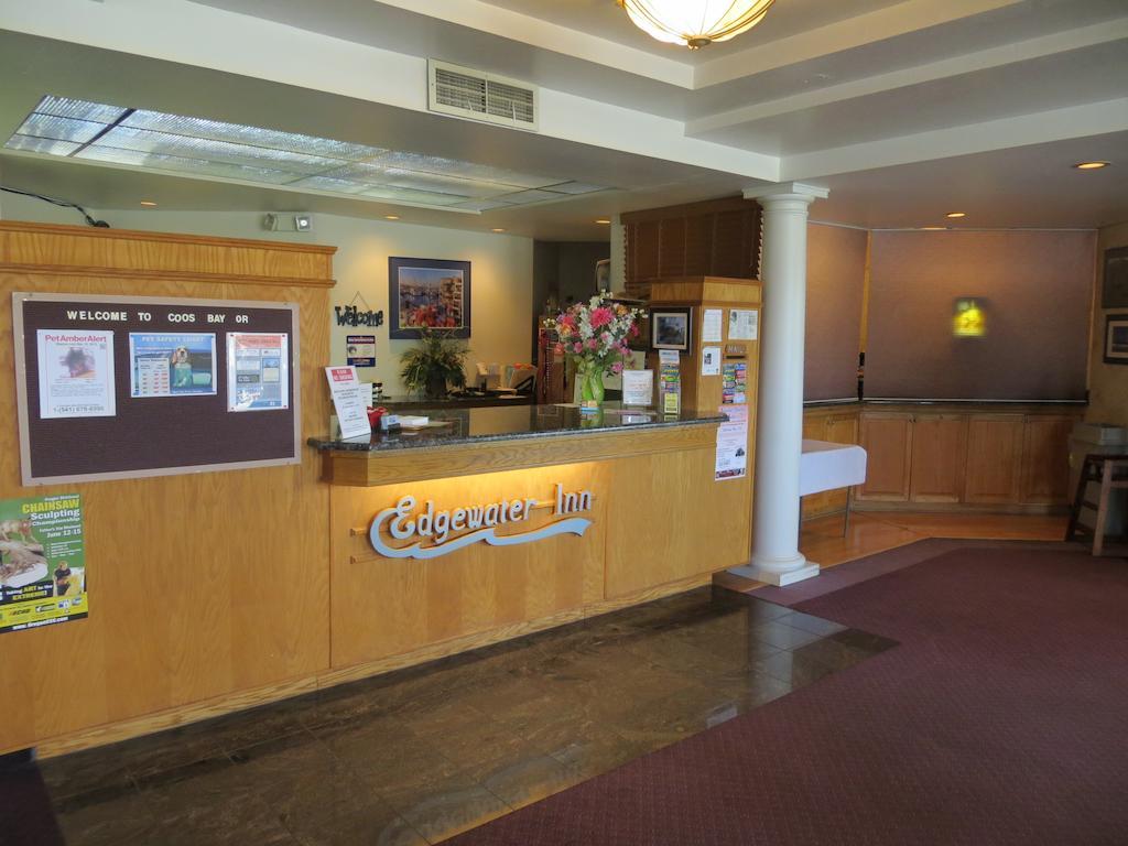 Edgewater Inn And Suites, Ascend Hotel Collection Coos Bay Bagian luar foto